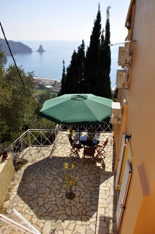Stella'S Apartments Agios Gordios  Buitenkant foto